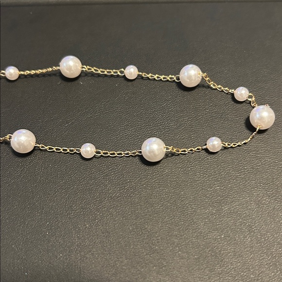 Elegant 3 Piece Gold and Pearl Jewelry Set NWOT - Picture 1 of 4